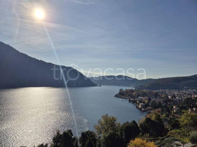 Vendesi villa singola a Rovenna, Cernobbio