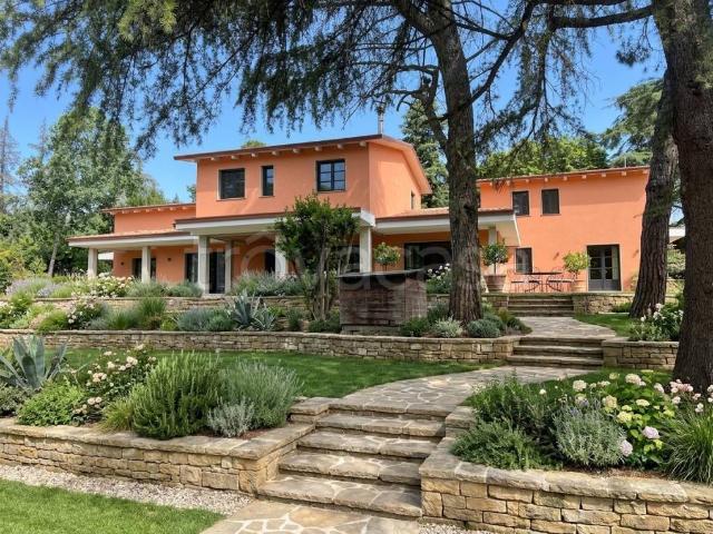 Vendesi villa bifamiliare a San Lazzaro di Savena, Idice