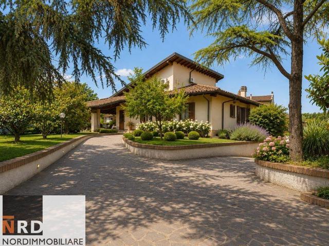 Vendesi villa singola a San Martino dall'Argine