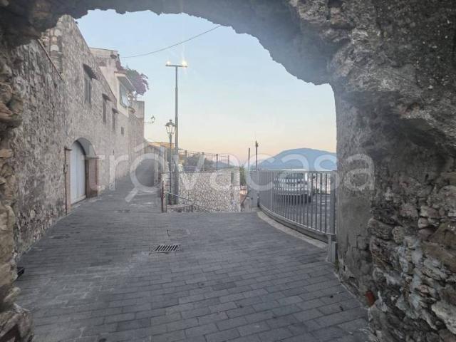 Vendesi villa singola a Sarno