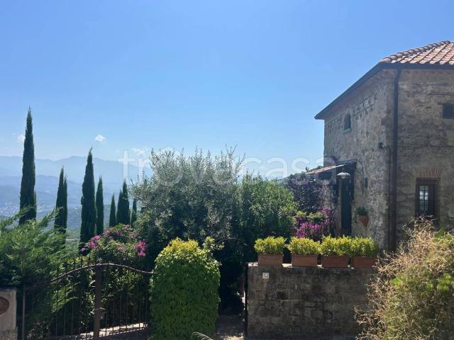 Vendesi villa singola a Sessa, Sessa Cilento