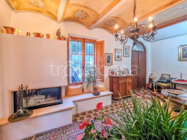 Vendesi villa singola a Siena, Agostoli Montalbuccio