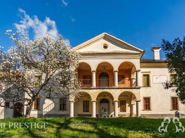 Vendesi villa singola a Sospirolo