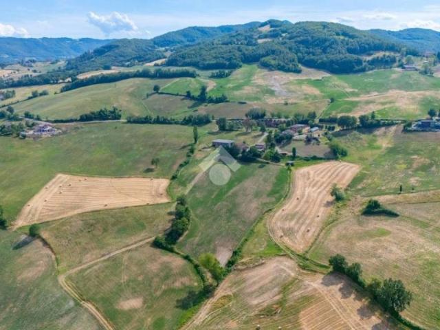 Vendesi villa singola a Strognano, Langhirano