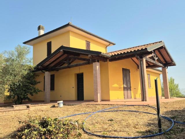 Vendesi villa singola a Suvereto