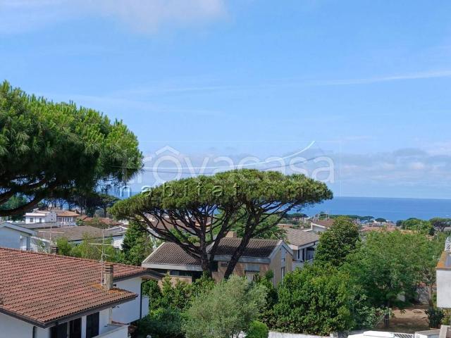 Vendesi villa singola ad Anzio via dei Platani, Villa Claudia