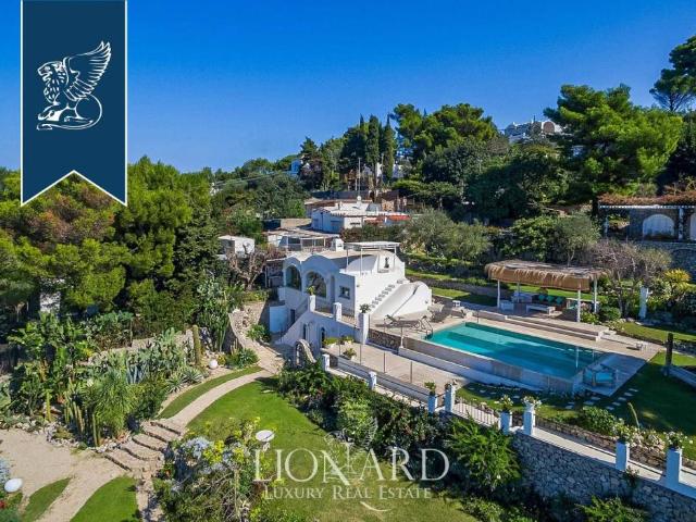 Vendesi villa singola ad Anacapri