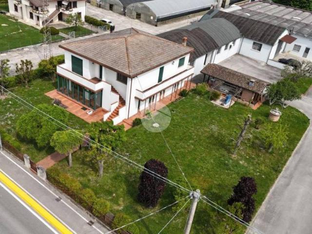 Vendesi villa singola ad Albignasego via a. Manzoni, 102