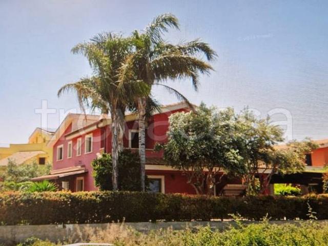Vendesi villa singola ad Augusta