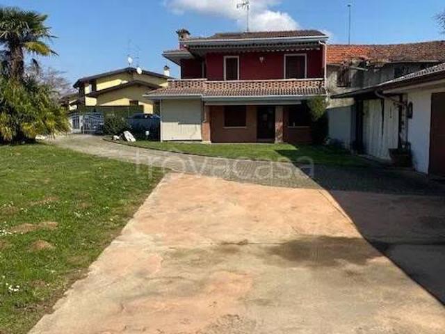 Vendesi villa singola ad Azzano Decimo via Ponte Luna, 45