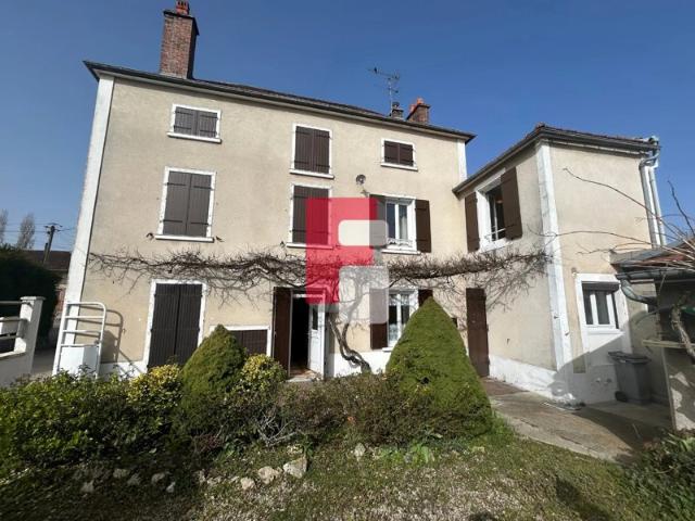 Vendeuvre sur Barse Maison de 185 m2 avec grange et grand