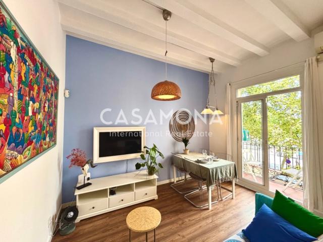 Vendido Este encantador apartamento en la segunda planta e. 52m² Barcelona