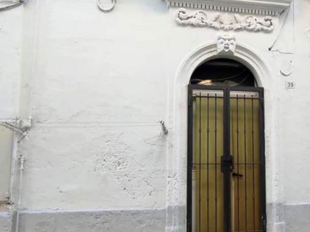 VENDITA MONOLOCALE VIA FUMAGALLI VILLA CASTELLI