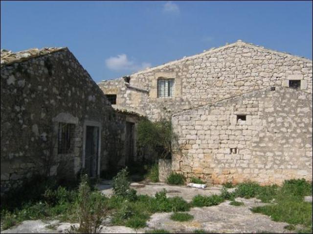 in vendita a Modica