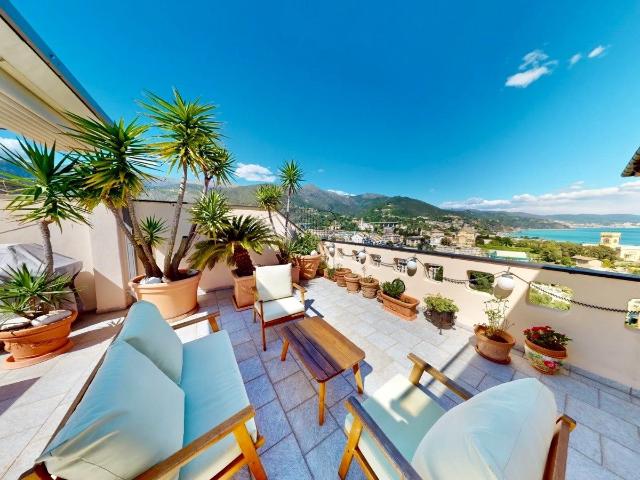 Vendita Appartamento 123 m² 2 camere Arenzano 123m² Arenzano