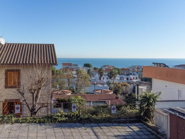 Vendita Appartamento 152 m² 3 camere Numana 152m² Numana lido
