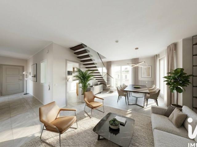 Vendita Appartamento 235 m² 3 camere Desenzano del Garda 235m² Desenzano del Garda