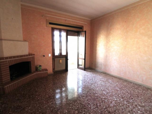 VENDITA APPARTAMENTO VIA PAPA PIO XII VILLA CASTELLI