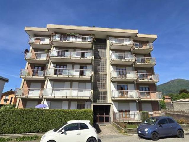 Vendita Appartamento da 65 mq in Via IV Novembre