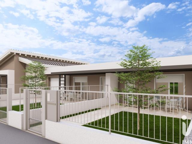 Vendita Casa indipendente / Villa 113 m² 2 camere Volta. 113m² Volta Mantovana