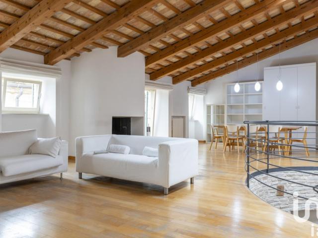 Vendita Casa indipendente / Villa 400 m² 4 camere Civita. 400m² Civitanova Marche