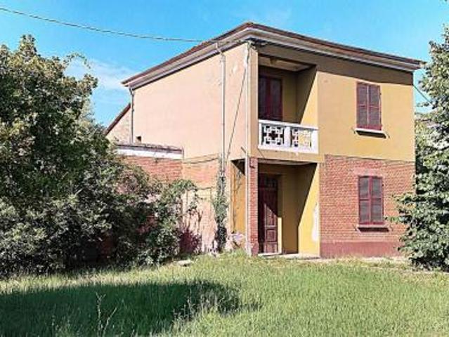 Vendita Casa singola da 200 mq con giardino