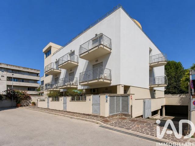 Vendita Palazzo / Stabile 810 m² Roseto degli Abruzzi 810m² Roseto degli Abruzzi