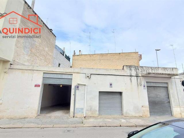 vendita Via De Amicis monolocale 105mq