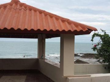 VENDO 2 TERRENOS EN LA PLAYA DE NUEVA GORGONA