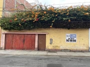 OCASION! TERRENO PARA PROYECTO O VIVIENDA DE 4 PISOS EN CALLE CORA BARRANCO