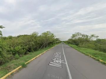 VENDO TERRENO SOBRE CARRETERA A HACIENDA SOTAVENTO Y DREAMS LAGOONS