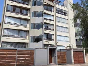 Vendo Triplex de 3 dormitorios / Amplia terraza Cerca CC Chacarilla