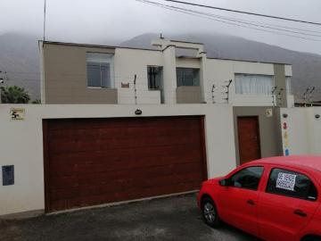 VENDO Y O ALQUILO CASA AV LA MOLINA 500M2 PARA VIVIENDA O COMERCIO CZ