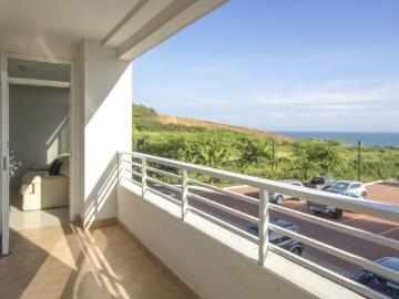VENDO ACOGEDOR DEPARTAMENTO EN EL OCEAN CLUB EN PLAYAS