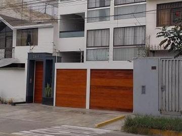 4 dormitorios Vendo acogedor Dúplex Urb. Prolong Benavides Surco