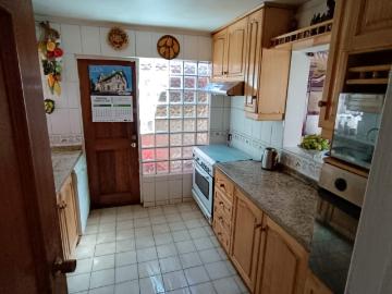 Vendo acogedora casa en sector Norte de Villa Alemana – Coproch