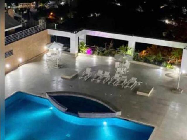 Vendo apartamento 75m2 Los Samanes 7900