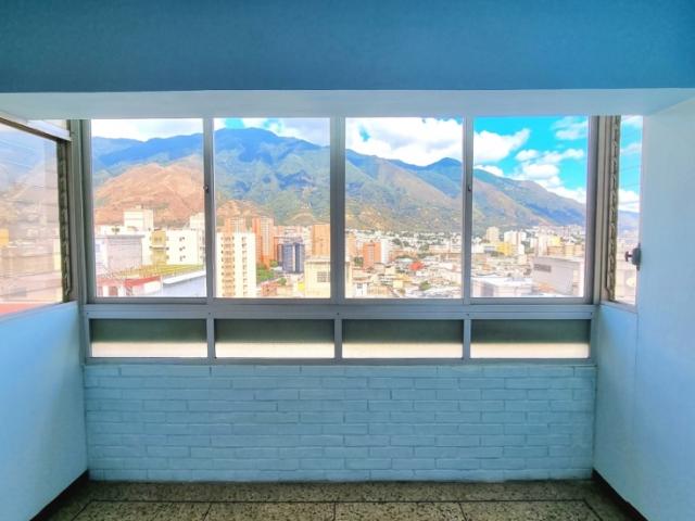 Vendo apartamento 80m2 Los Ruices 5696