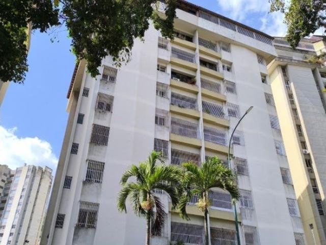 Vendo apartamento 100m2 Terrazas del Avila 4649
