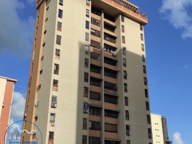 Vendo apartamento 130m2 La Urbina 4938