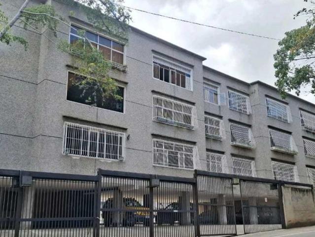 Vendo apartamento 130m2 Los Naranjos de Las Mercedes 1064