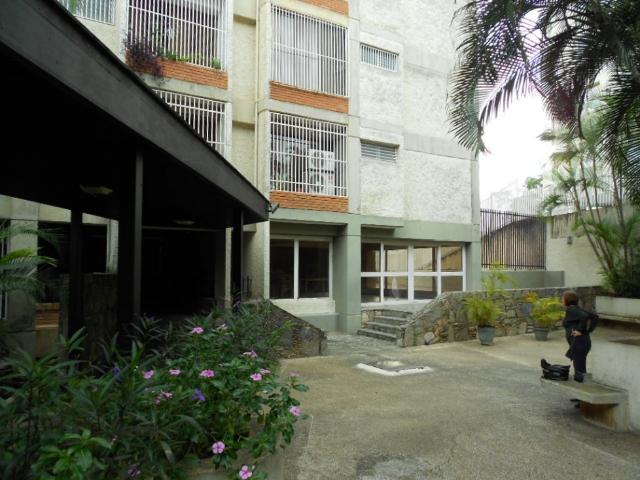 Vendo apartamento 154m2, 3 hab/3 baños/ 2 ptos,1 M. Club Hípico 5374