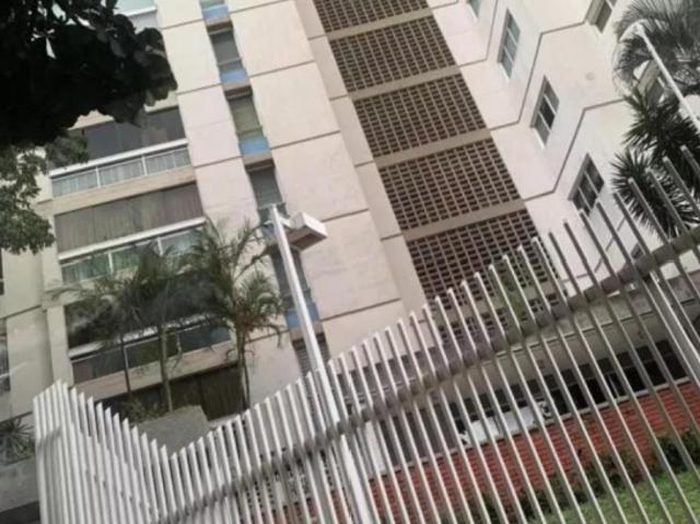 Vendo apartamento 158m2 Bello Monte 3651