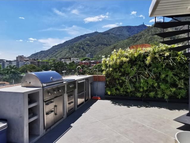 Vendo Apartamento ALTAMIRA 500m2+solarium/$1.600.000 vista!