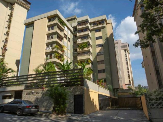 Vendo Apartamento con Anexo 193m2 Terrazas del Avila 2581