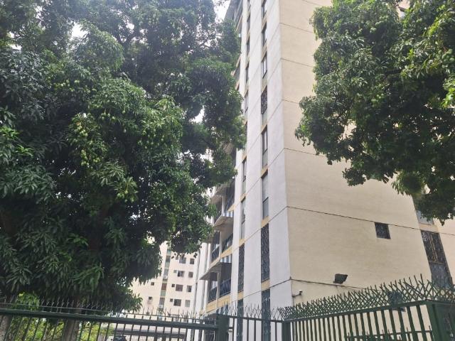 Vendo Apartamento de 98m2 3h/2b/2pe Los Chorros