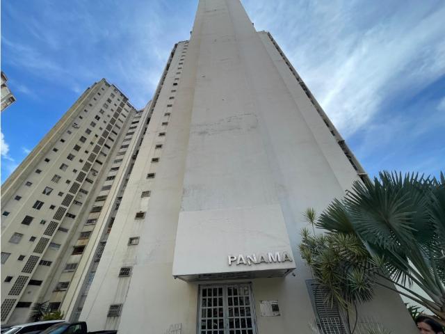 Vendo Apartamento de 116m2 4h/3b/1pe El Bosque, Av. Libertador