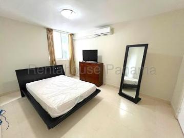 Vendo Apartamento de 165 m² en PH Aurora Tower, El Cangrejo 25 9706GG | 3 recámaras por 265000.00 en Vía Argentina