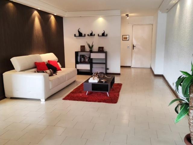 VENDO APARTAMENTO EN TERRAZAS DE SANTA FE