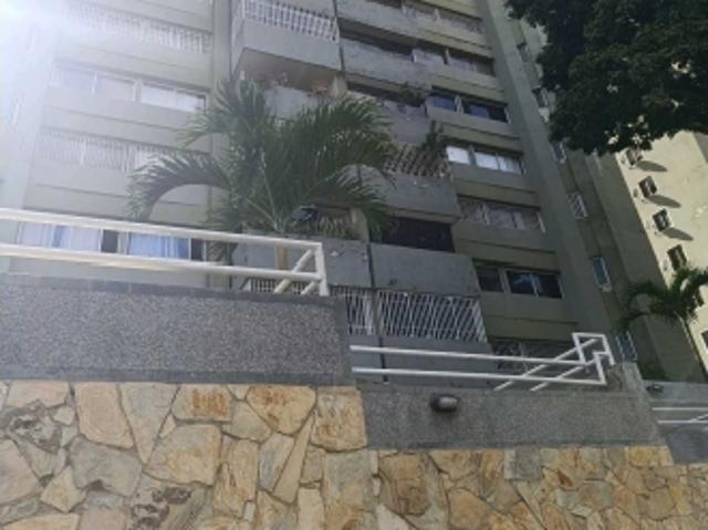 Vendo apartamento 116m2 Lomas de Prados del Este 0611